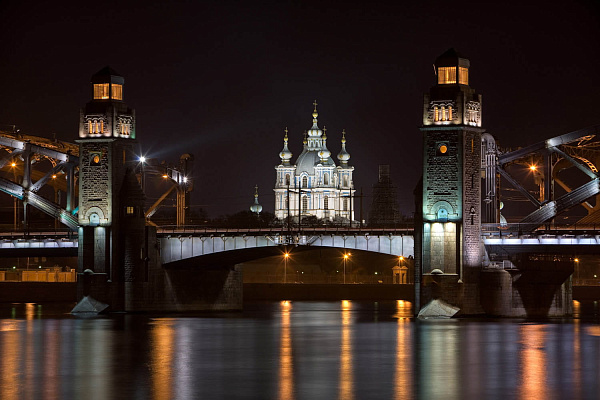 Большеохтинский мост. Смольный собор